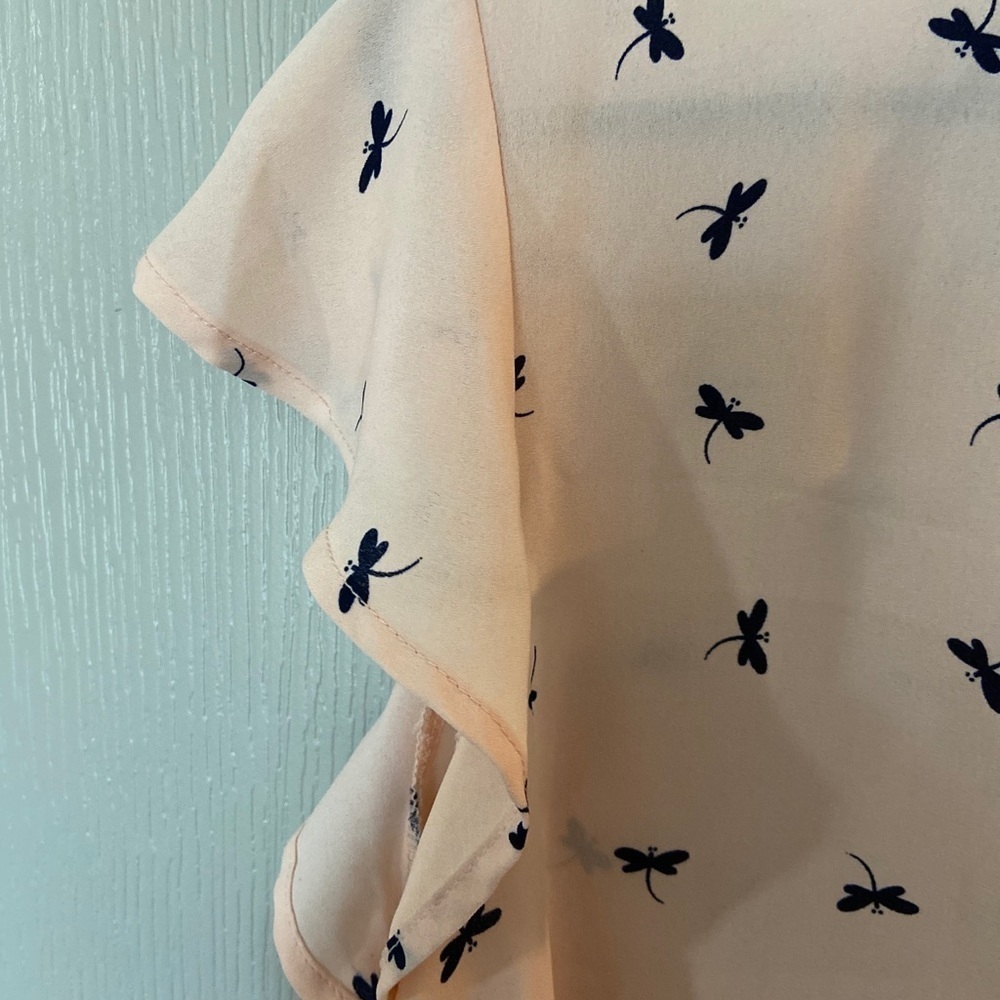 Tutta Bella l Maternity Shirt Dragonfly - Picture 2 of 4
